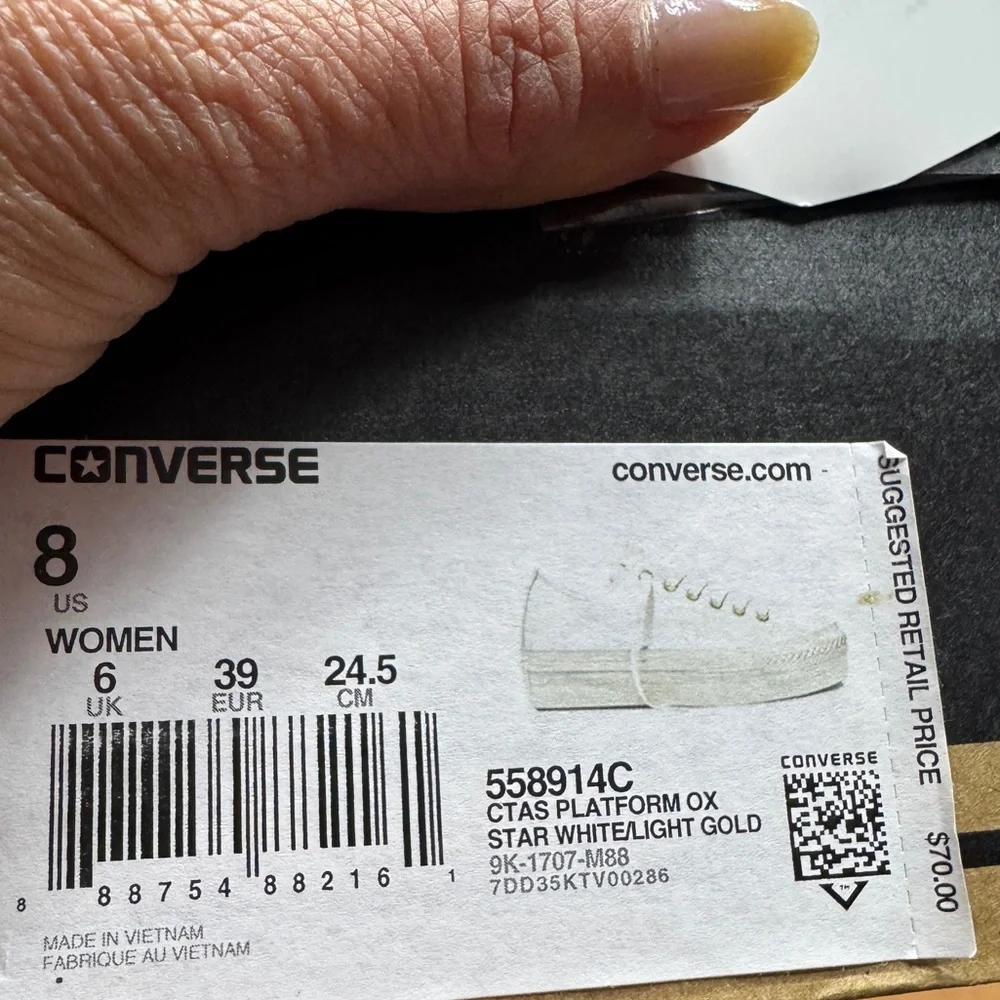 Converse Chuck Taylor white leather platform sneakers size 8